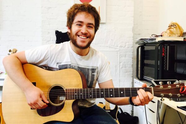 Mastering Clean Guitar Playing