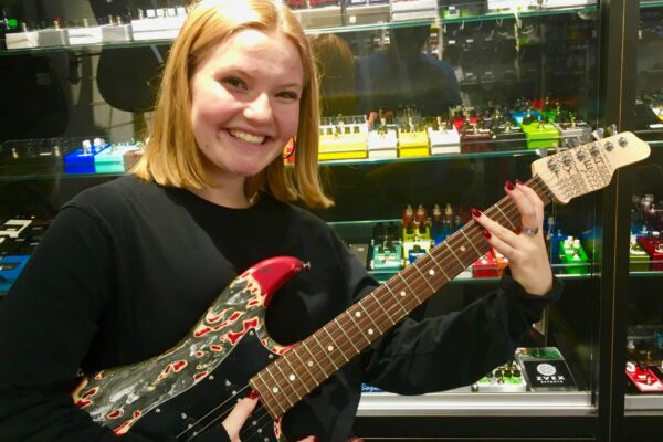 Guitar Lessons East Finchley