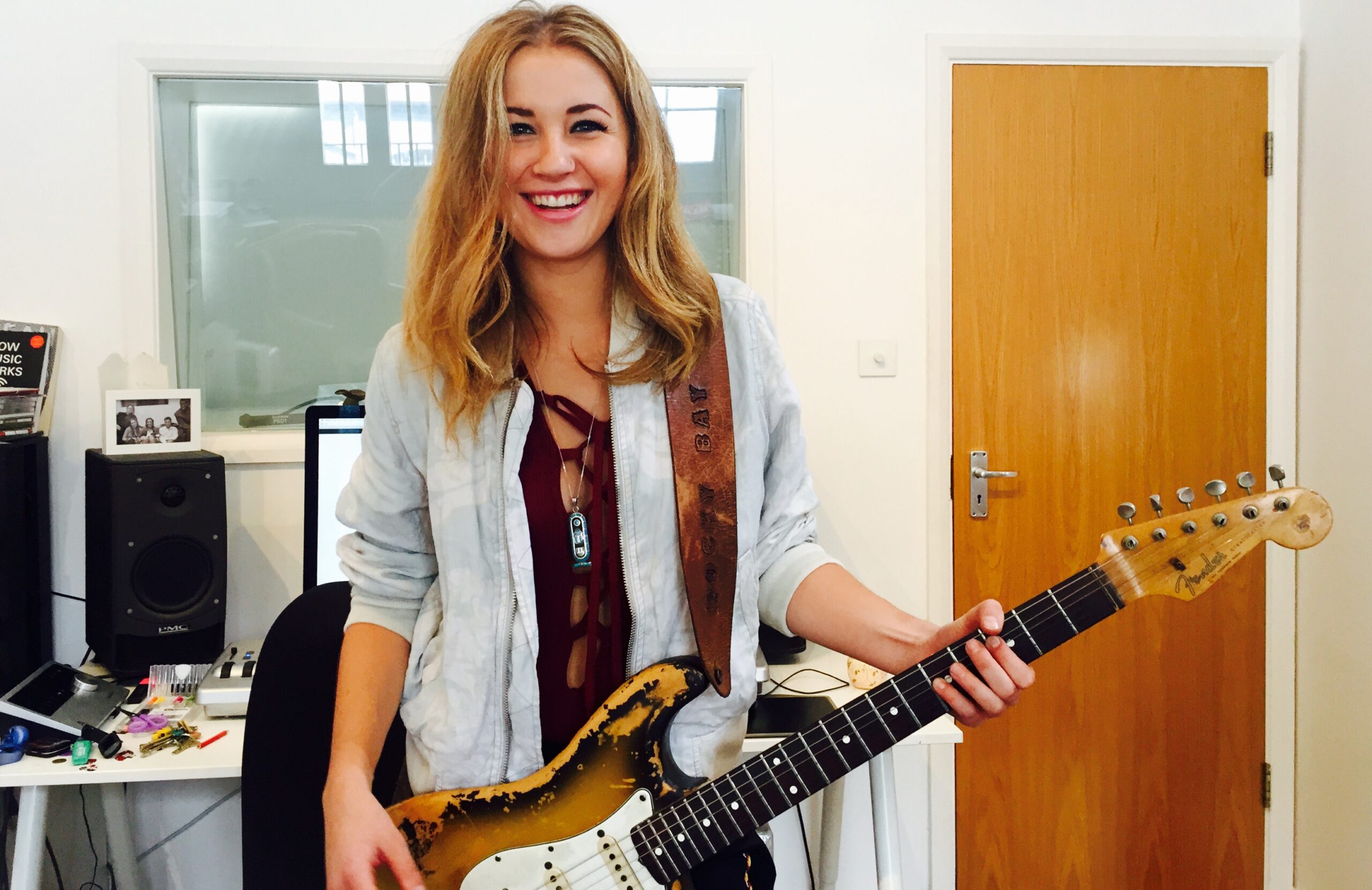 Guitar Lessons Hackney - Guitar Lessons London