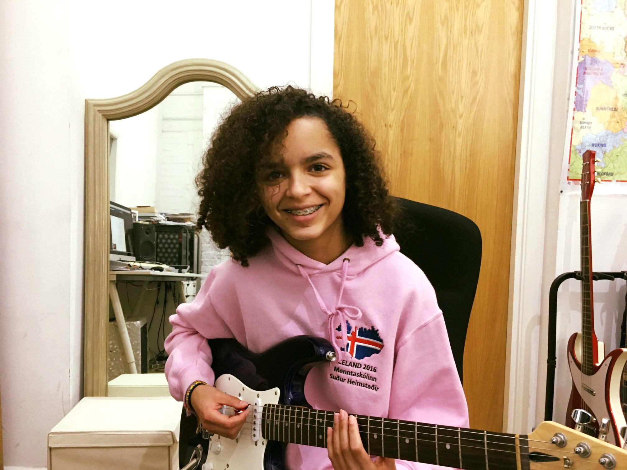 Guitar Lessons London London Guitar Academy Guitar Lessons London