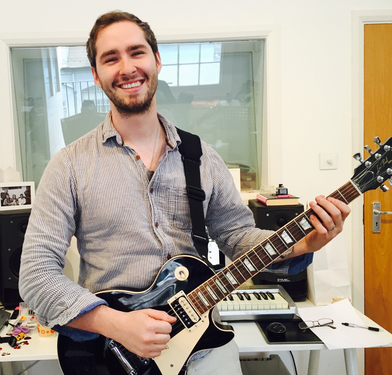 Guitar Lessons London London Guitar Academy Guitar Lessons London